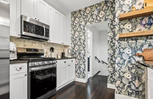 Mar Lee Casa | Beautify styled 3-bedroom home near Sloan's Lake with backyard and garage.