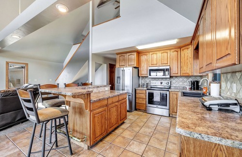 Green Bay Casa | Beauty on the Bay!! Breathtaking sunrises! 15 minutes to Lambeau!
