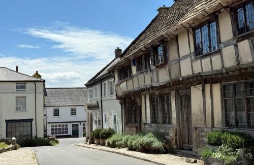 Cerne Abbas Casa | Beauvoir Court Stables