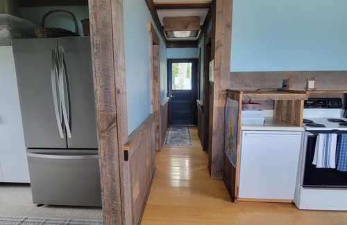 Beaver Island Cabaña | Beaver Island - Little Stone Cottage