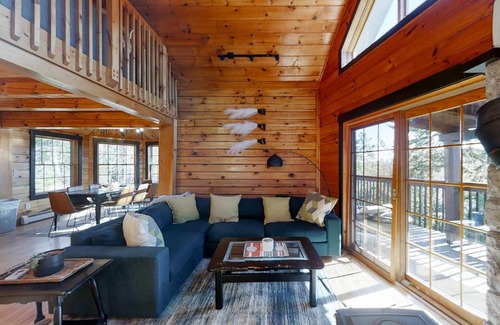 Boothbay Harbor Casa | Beaver Run Cabin