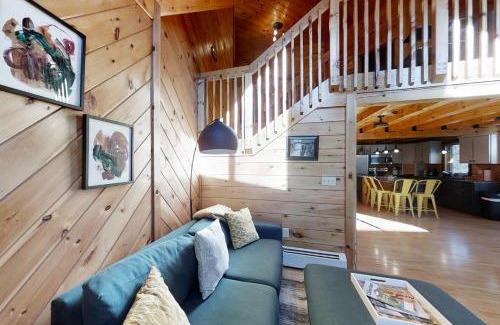 Boothbay Harbor Casa | Beaver Run Cabin