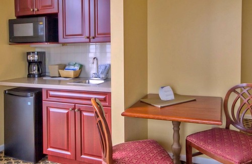 Jamestown Condominio | Comida, diversión y festivales! Wyndham Bay Voyage Inn