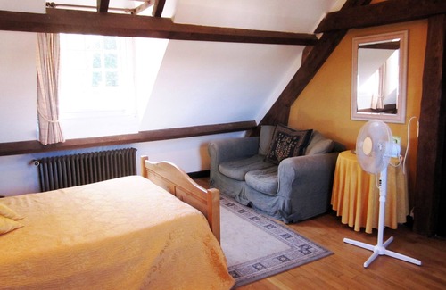 Chateauneuf-la-Foret Cama Y Desayuno | Habitaciones de huéspedes Francia Lemosín con piscina