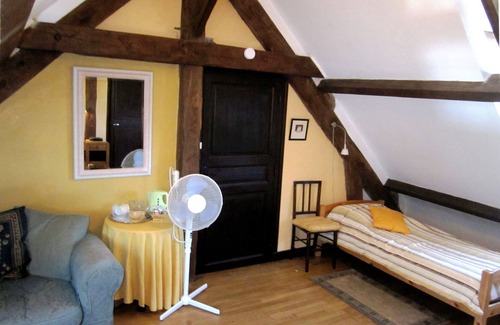 Chateauneuf-la-Foret Cama Y Desayuno | Habitaciones de huéspedes Francia Lemosín con piscina