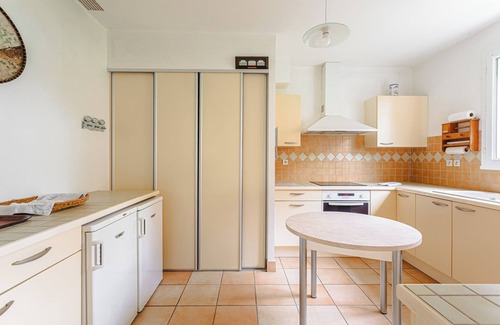 La Bree-les-Bains Cama Y Desayuno | Alojamiento y desayuno "La Brée Les Bains" con terraza compartida, jardín compartido y Wi-Fi