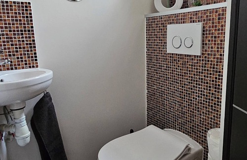 Aulnay-sous-Bois Cama Y Desayuno | Bed and breakfast