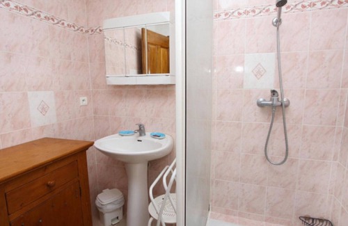 La Garde-Adhemar Cama Y Desayuno | Bed and Breakfast 'Fanny' con piscina compartida, jardín compartido y Wi-Fi