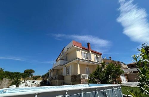 Quartu Sant'Elena Cama Y Desayuno | Bed and Breakfast Villa Teis