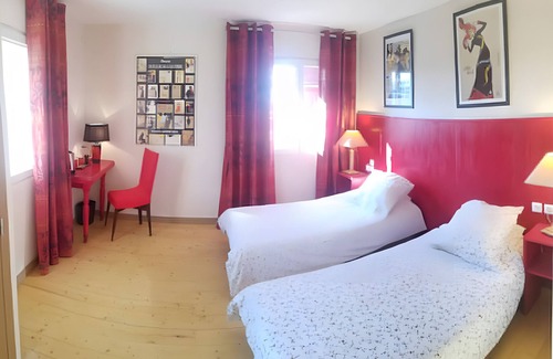 Le Fraysse Cama Y Desayuno | Bed and Breakfast 'La Trabiata' con piscina compartida, jardín compartido y Wi-Fi