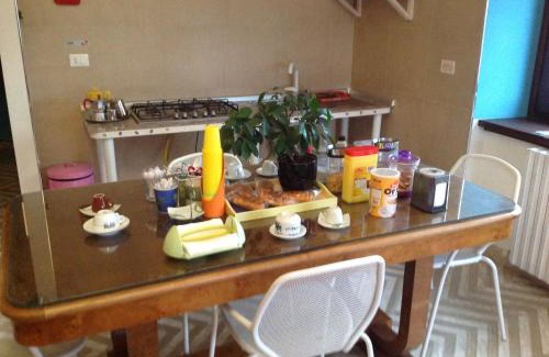 L'Aquila Cama Y Desayuno | Bed & Breakfast da Charlie