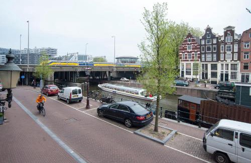 Haarlemmerbuurt Cama Y Desayuno | Bed & Breakfast of Art