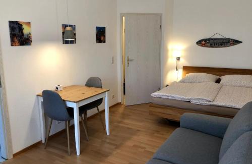 Giessen Apartamento | Bed & Kitchen