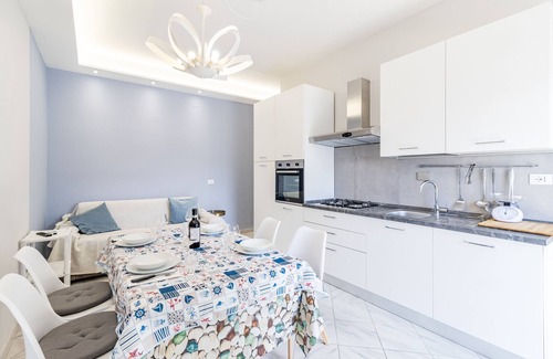 Follonica Apartamento | Bedo House Beach Front, Follonica, Italy