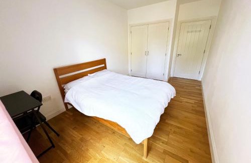 New Cross Casa | Bedroom 2, Queens Road