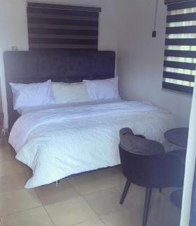 Utako Apartamento | Bee Wowed Apartments