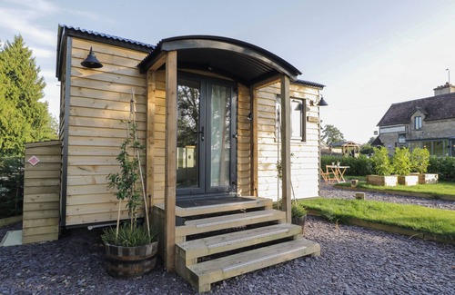 Kemble Cabaña | Beech