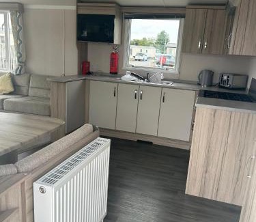 Kirby Misperton Casa | Beech Grove 10 Flamingo land