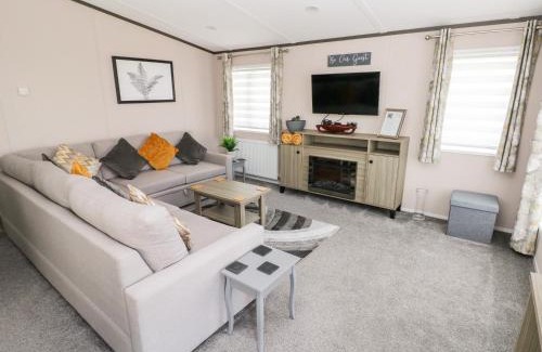 Hasguard Cross Casa | Beechwood Lodge