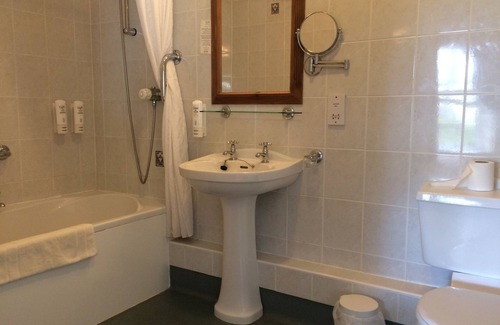 Milford Haven Hotel | Beggars Reach Hotel