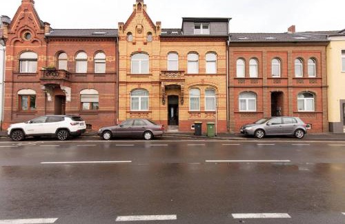 Siegburg Apartamento | BEJING · CHILLINGHOUSE # 2, 3 Min. vom ICE, NETFLIX; Balkon