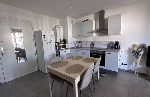 Le Ban-Saint-Martin Apartamento | Bel Appartement Entier à 5mn de Metz
