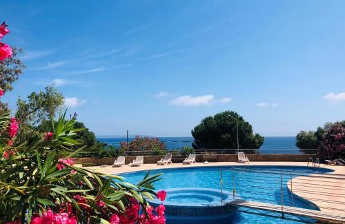 Ajaccio Apartamento | Bel appartement avec piscine en bord de mer