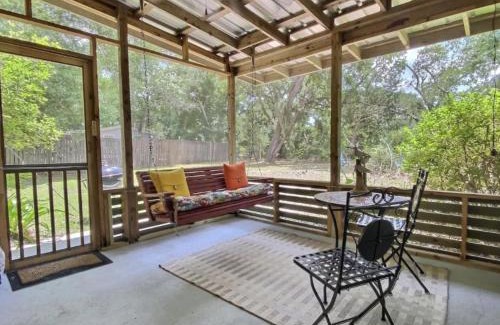 Gasque Casa | Bell's Bungalow