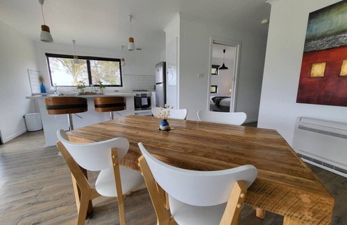 Scamander Casa | "Bella Blue - Scamander River Stay