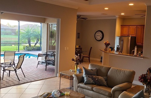 Estero Casa | Bella Terra 4 Bdrm Estate Pool Home with Lake View