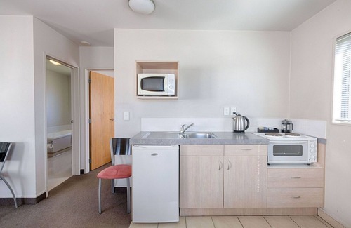 Ohinemutu Hotel | Bella Vista Motel Rotorua