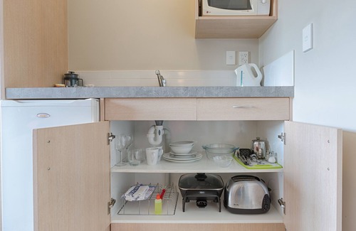 Ohinemutu Hotel | Bella Vista Motel Rotorua