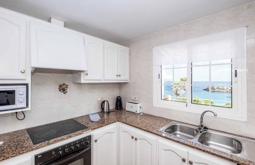 Arenal d'en Castell Villa | Bellavista Mar - Tres Habitaciones Villa, Capacidad 6
