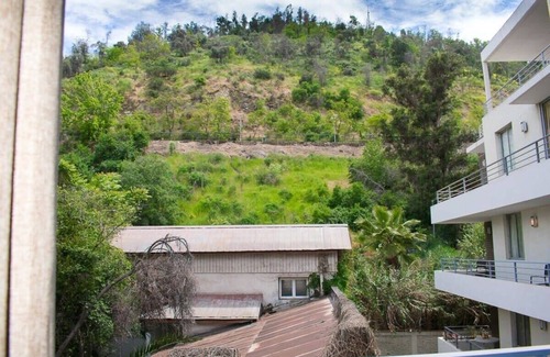 Bellavista Apartamento | Bellavista Spotlight 1BR Apt - w / Estacionamiento y A / C