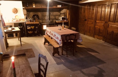 La Chaulme Otro | Belle Ferme Rénovée 220 m2 au Milieu des Champs et des Bois