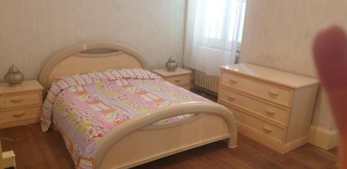 Le Chatelet Casa | Belle maison avec petit jardin et cour à 10mn du très beau lac de sidiailles.