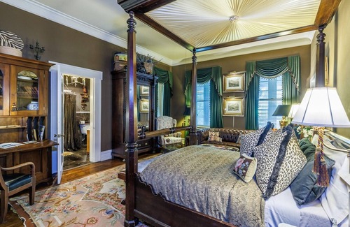 Gonzales Cama Y Desayuno | Belle Oaks Inn