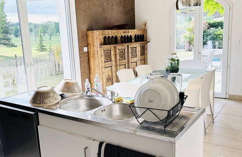 Montboucher-sur-Jabron Villa | Belle Villa Pour 8 Personnes Avec Piscine Privée Dans le Golf de la Valdaine