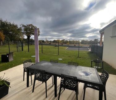 Equilly Villa | Belle Villa 6 pers 2h espace bien-être privatisé inclus 80 m2 de détente garantie