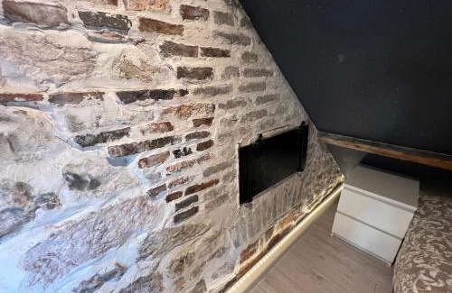 Dole Apartamento | BELLEVUE Appartement sous les toits hypercentre climatisé