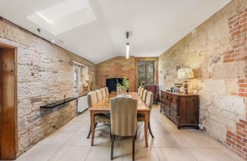 Richmond Casa | Bellevue House, Historic Luxury