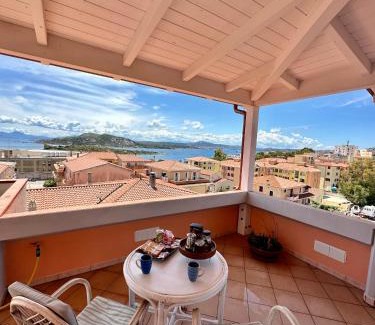 La Maddalena Apartamento | Bellissima terrazza VISTA MARE