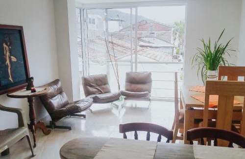 Guadalajara de Buga Apartamento | Bello Apartamento 2 alcobas y Parqueadero