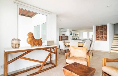 Brisas del Marqués Apartamento | Bello "Departamento Veleros" frente al mar.