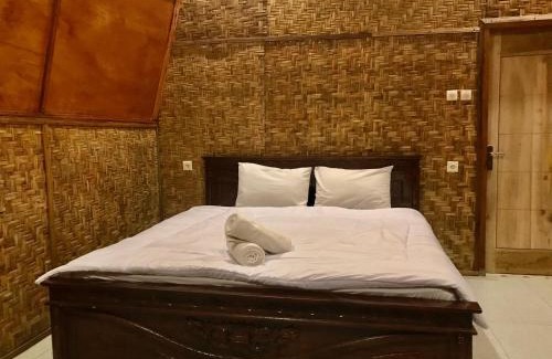 Kecamatan Montong Gading Complejo | Bello Ethnic Bungalow & Resto