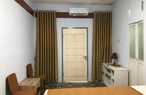Kecamatan Montong Gading Complejo | Bello Ethnic Bungalow & Resto