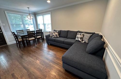 Dunning Casa | Belmont Heights Oasis