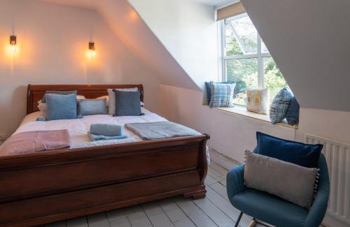 Hele Casa | Belmont Villa - 4 Bed - Hot Tub Additional Cost - Sleeps 10-TJS22BV