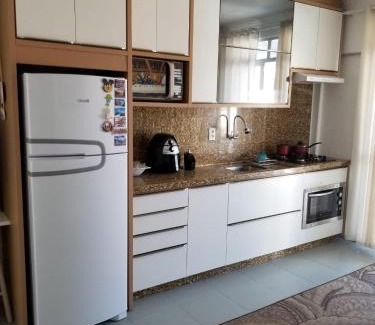 Coloninha Apartamento | Belo apto compacto em Floripa - Continente