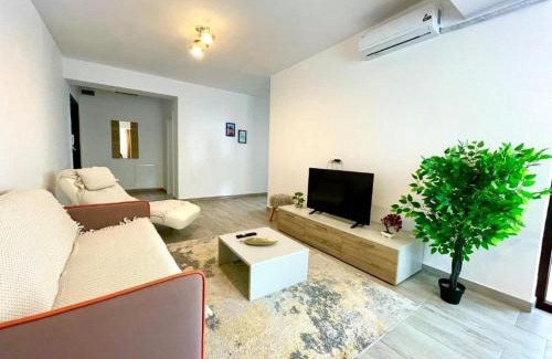 Vitan Apartamento | BELVEDERE city view Studios & Apartments with free parking & gym
